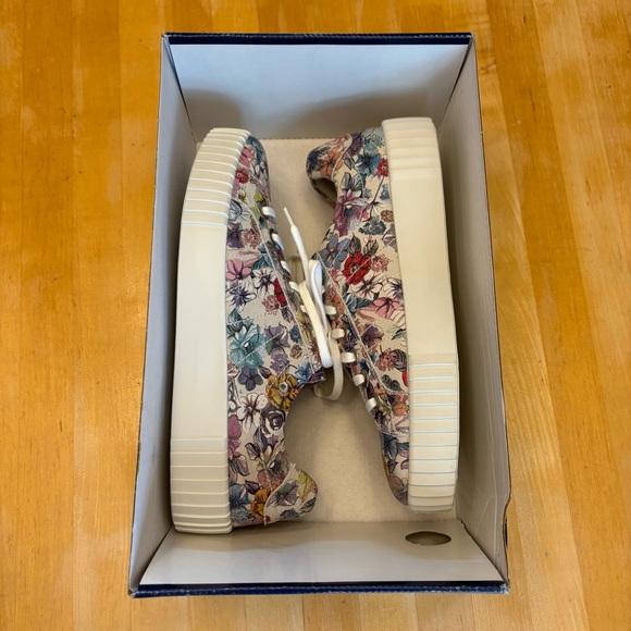 Romika suede floral sneakers boho rubber low platform NEW by Josef Seibel comfy - Picture 12 of 13